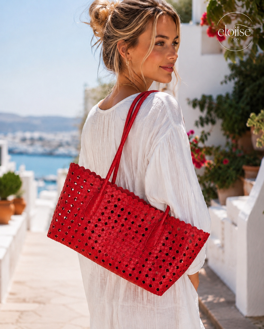 Riviera Woven Shoulder Tote | Scalloped Weave