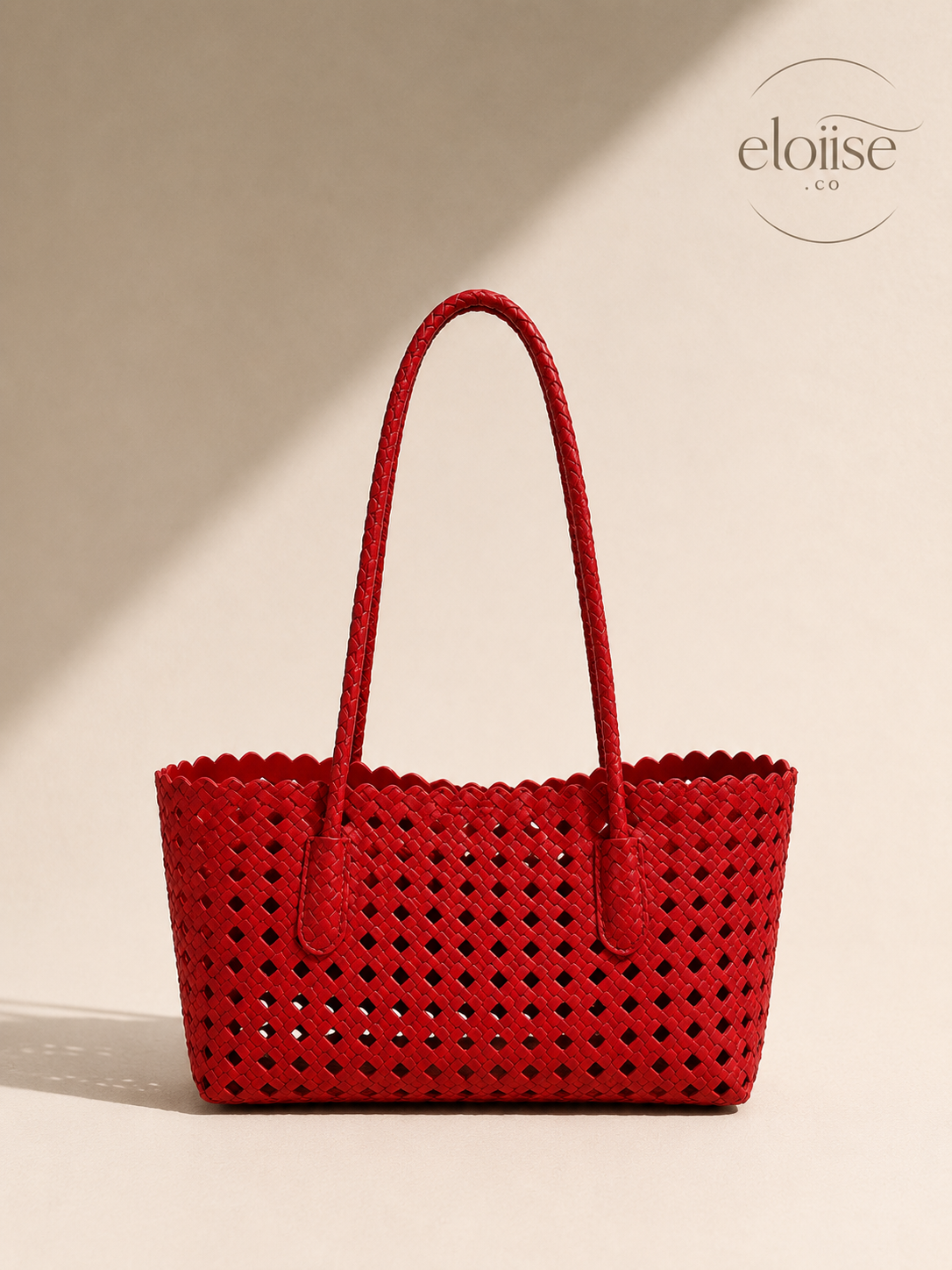 Riviera Woven Shoulder Tote | Scalloped Weave