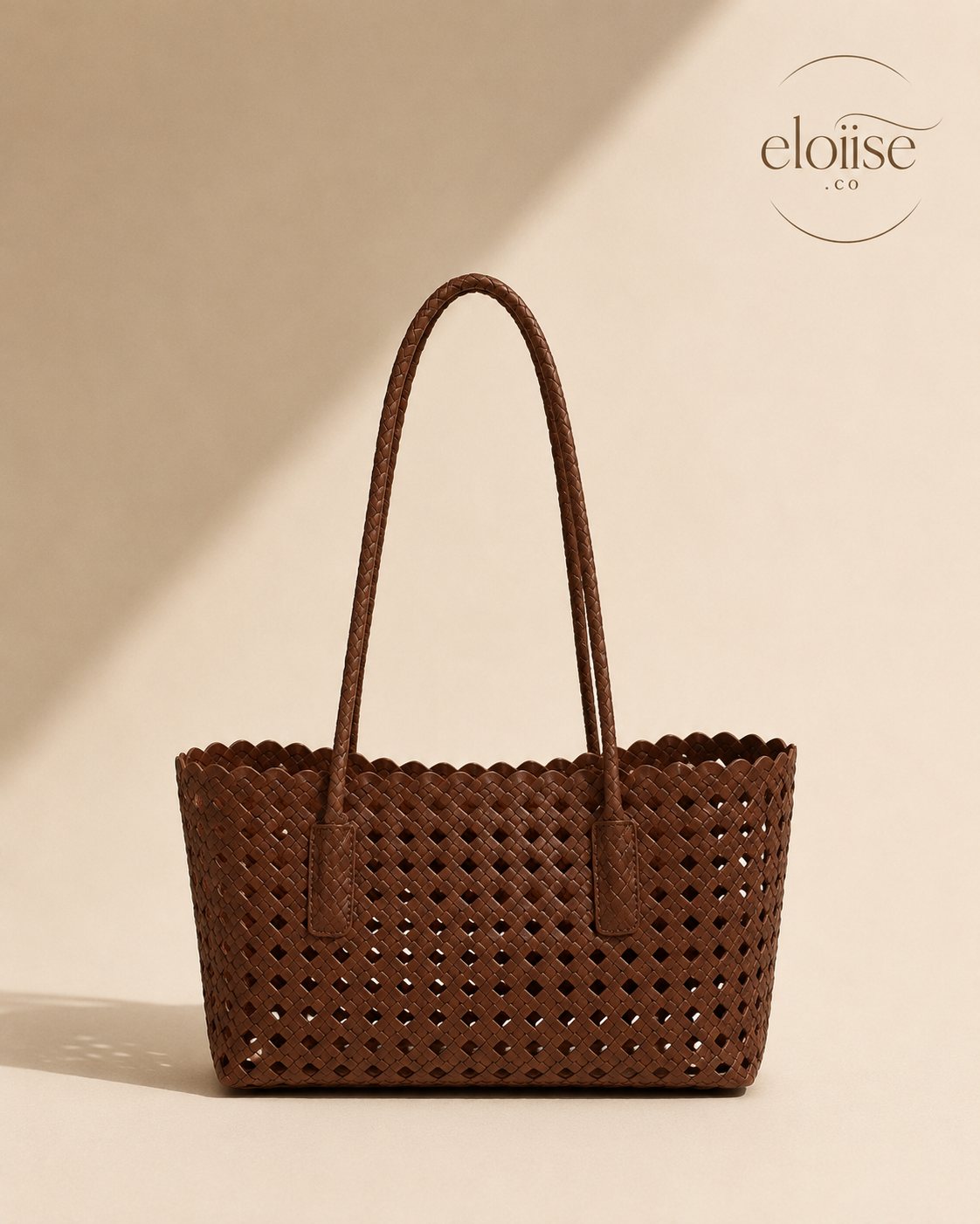 Riviera Woven Shoulder Tote | Scalloped Weave